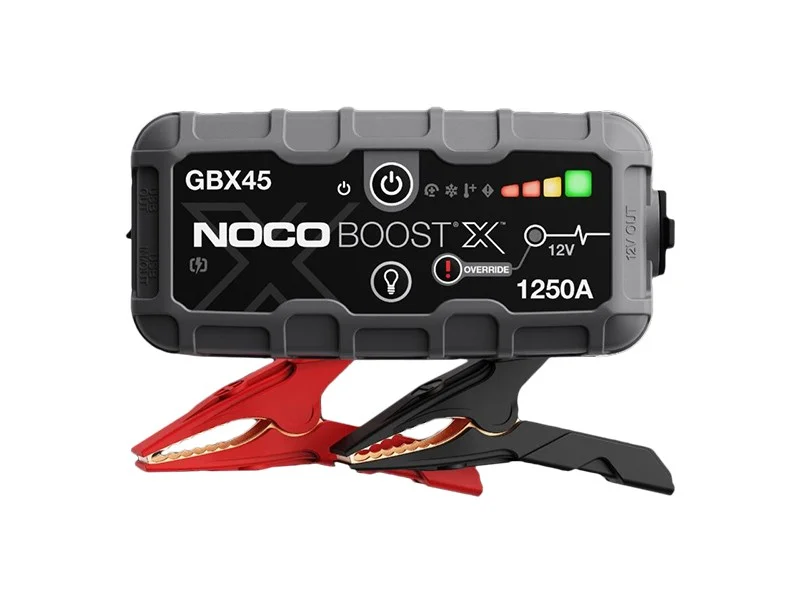 battery690632